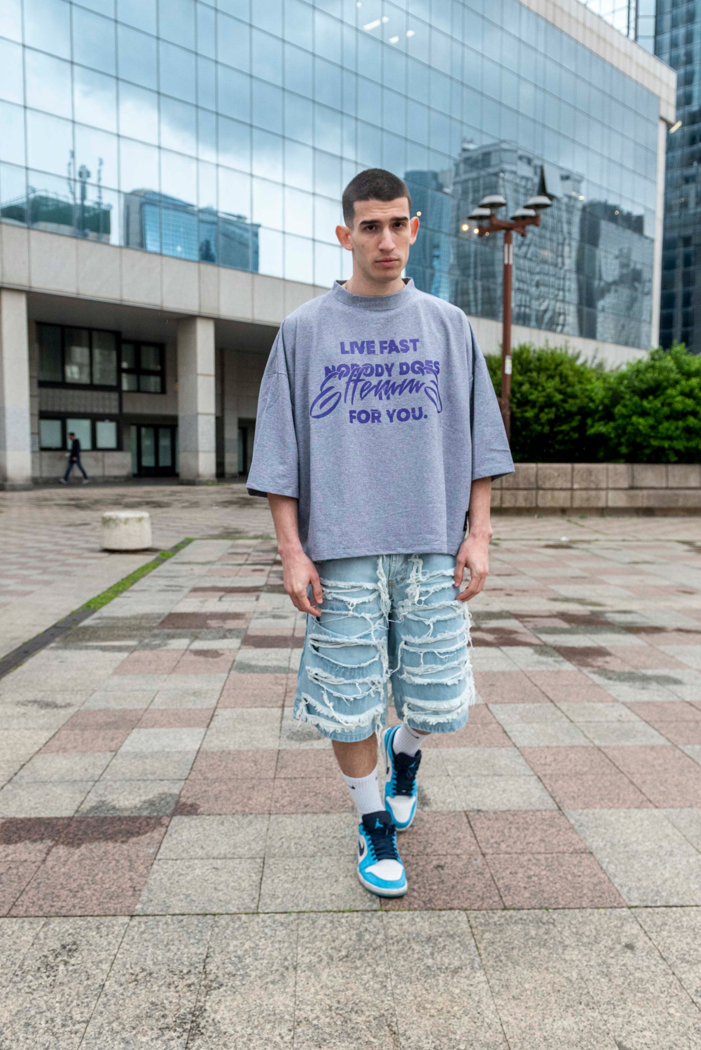 Camiseta gris Live Fast