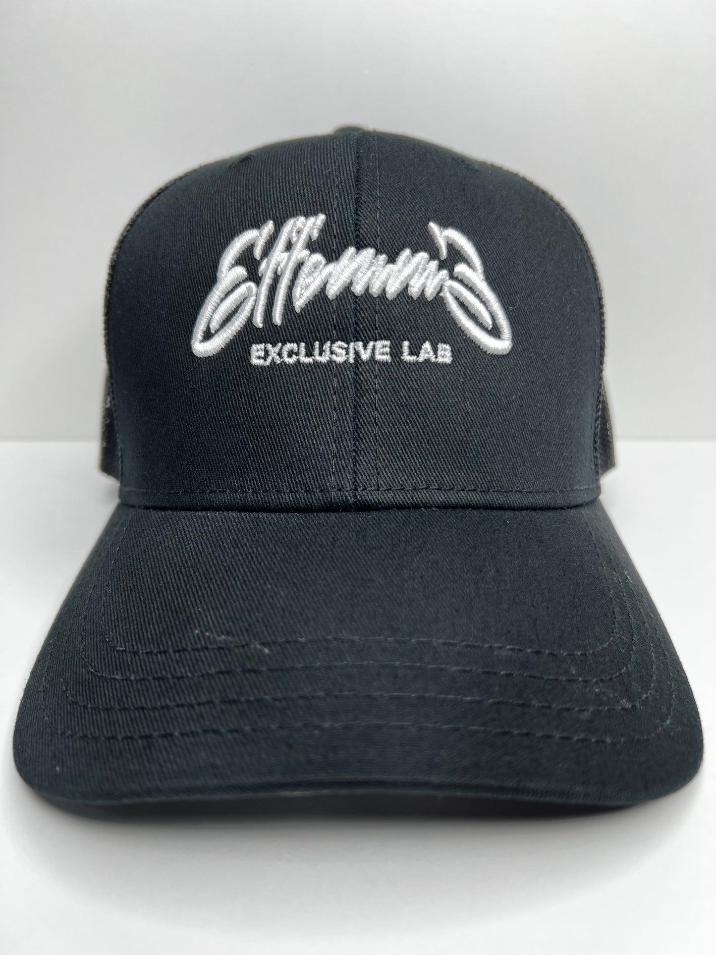 Snapback Tokyo