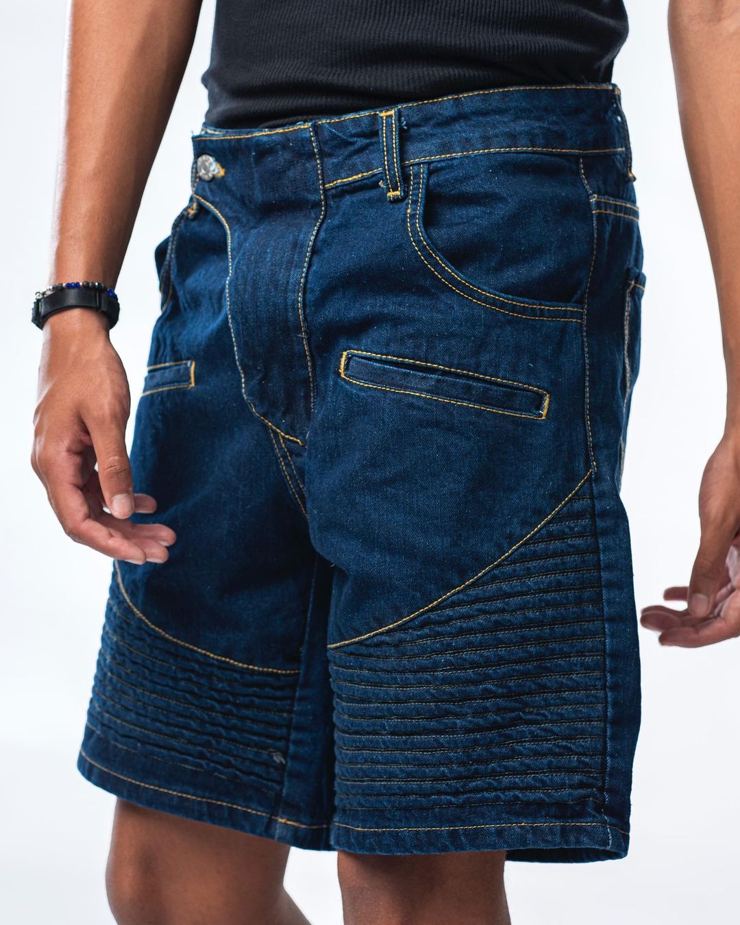Bermuda in denim scuro modello biker Effemme Exclusive Lab
