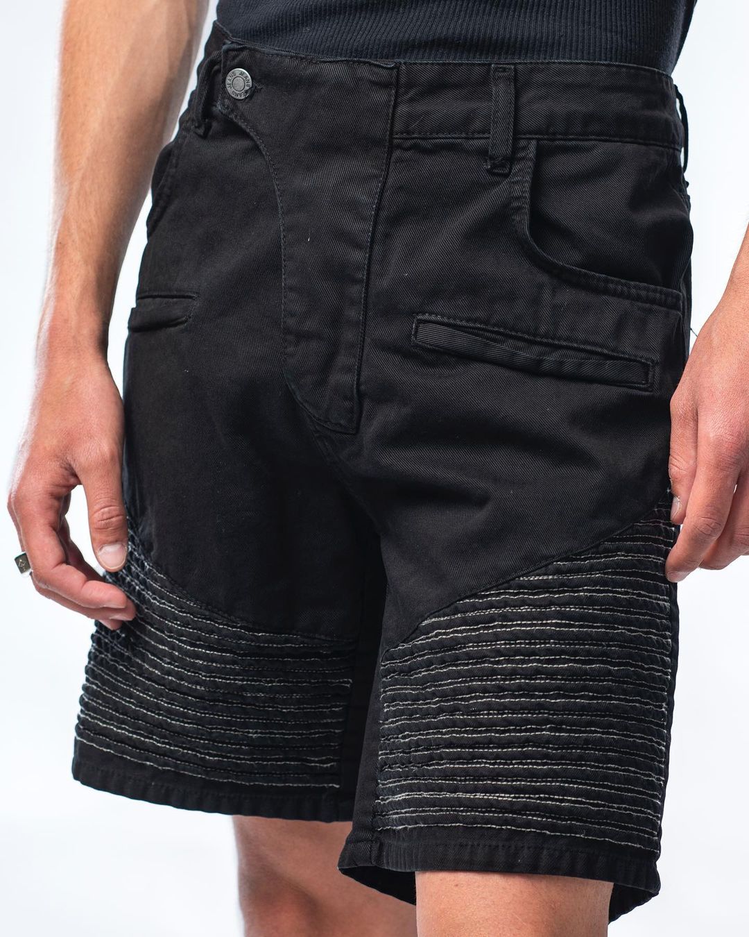 Bermuda nero in denim modello biker Effemme Exclusive Lab