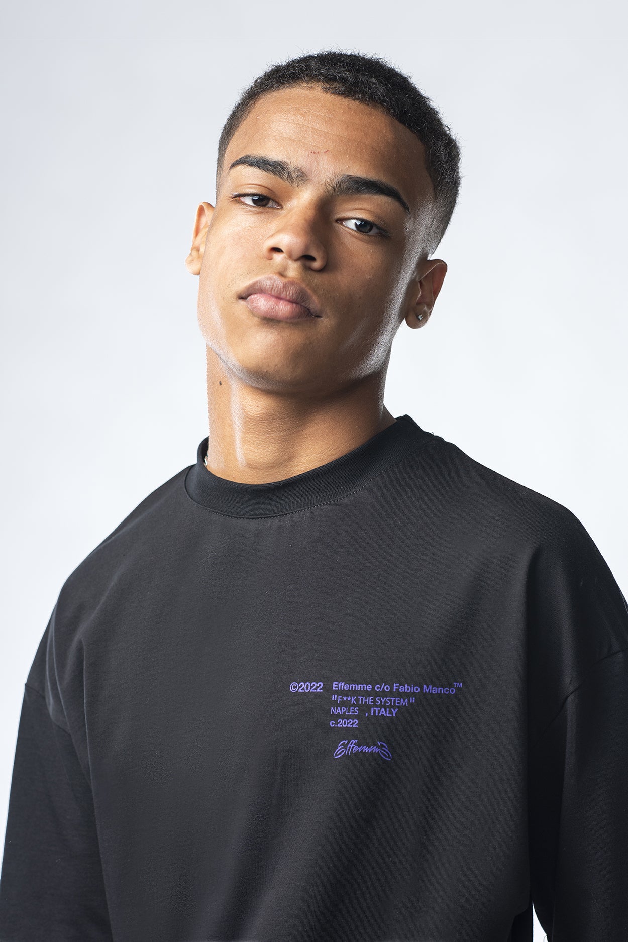 T-shirt nera con stampa Love Get Hurt Effemme
