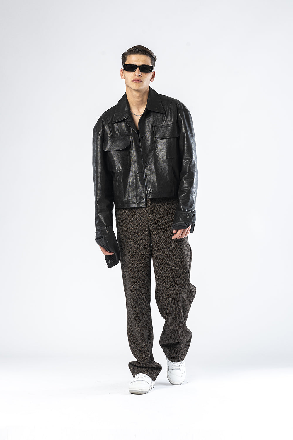 Chaqueta biker de cuero negra Lab exclusiva de Effemme