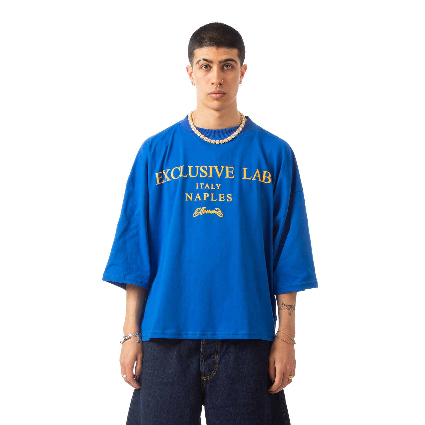 Camiseta cropped "Graffiti" Azul Royal Effemme Exclusive Lab