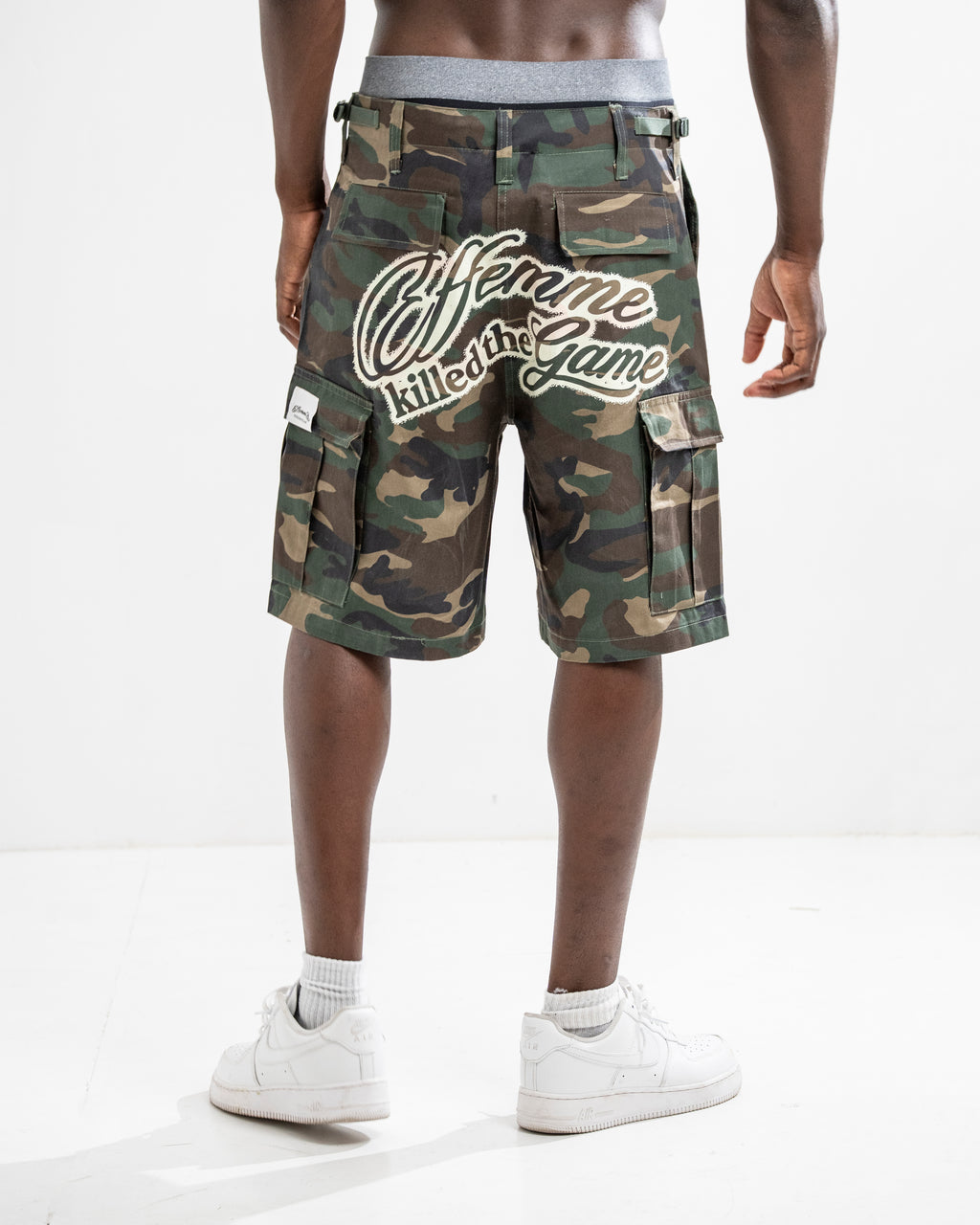 PEARLED CAMO SHORT