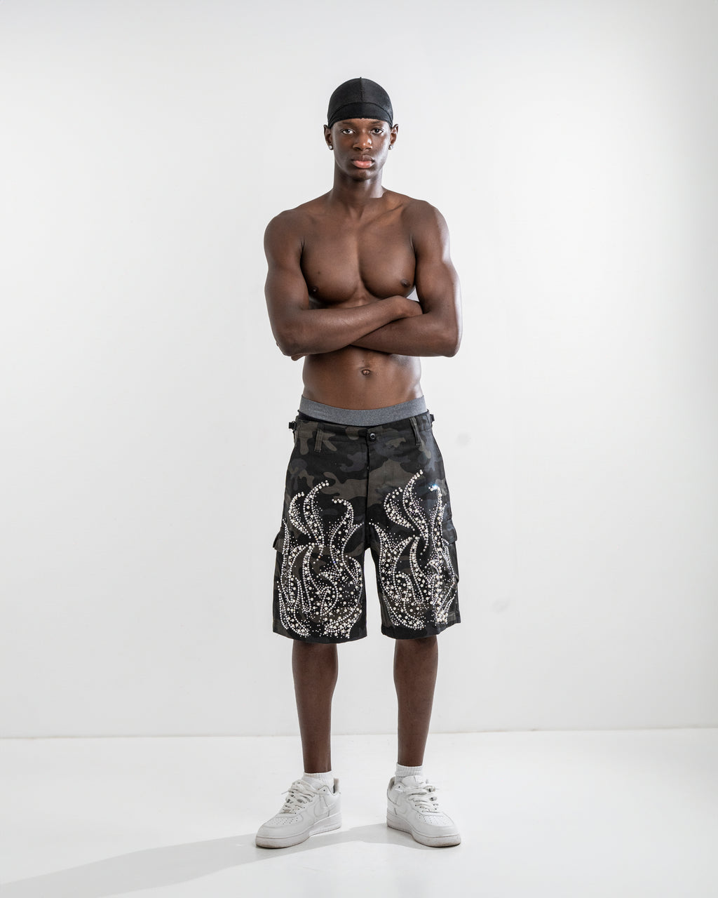PEARLED DARK CAMO SHORT