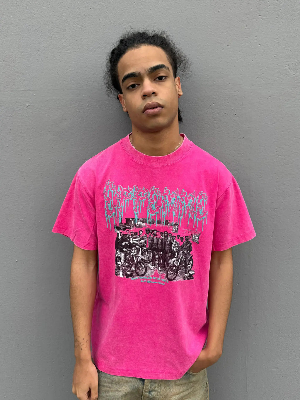 Tee Crowd Pink