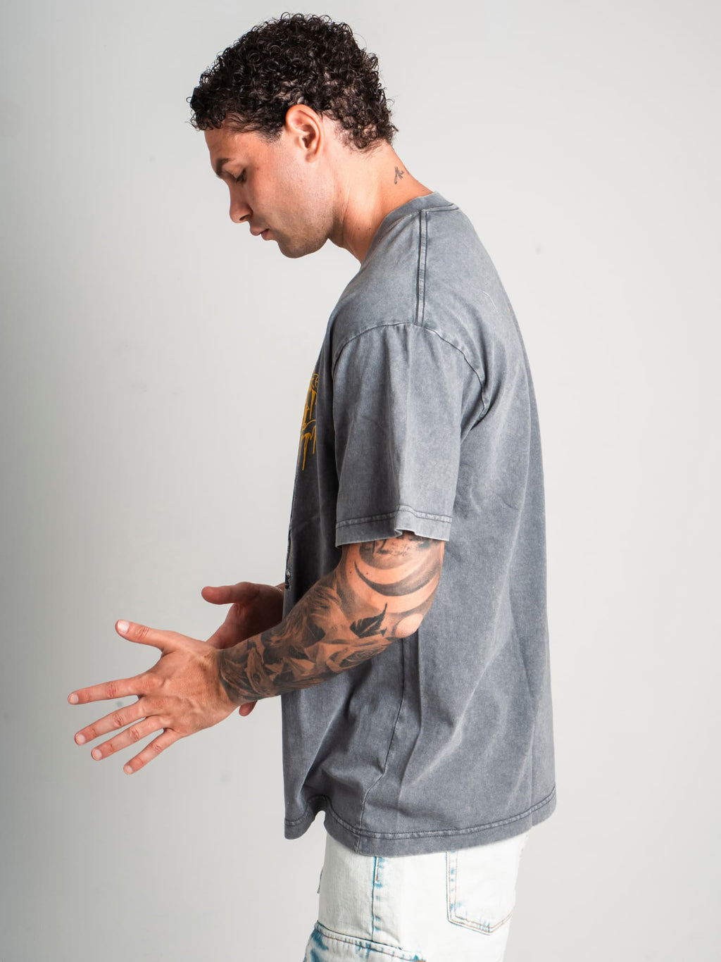 Tee Crowd Grey