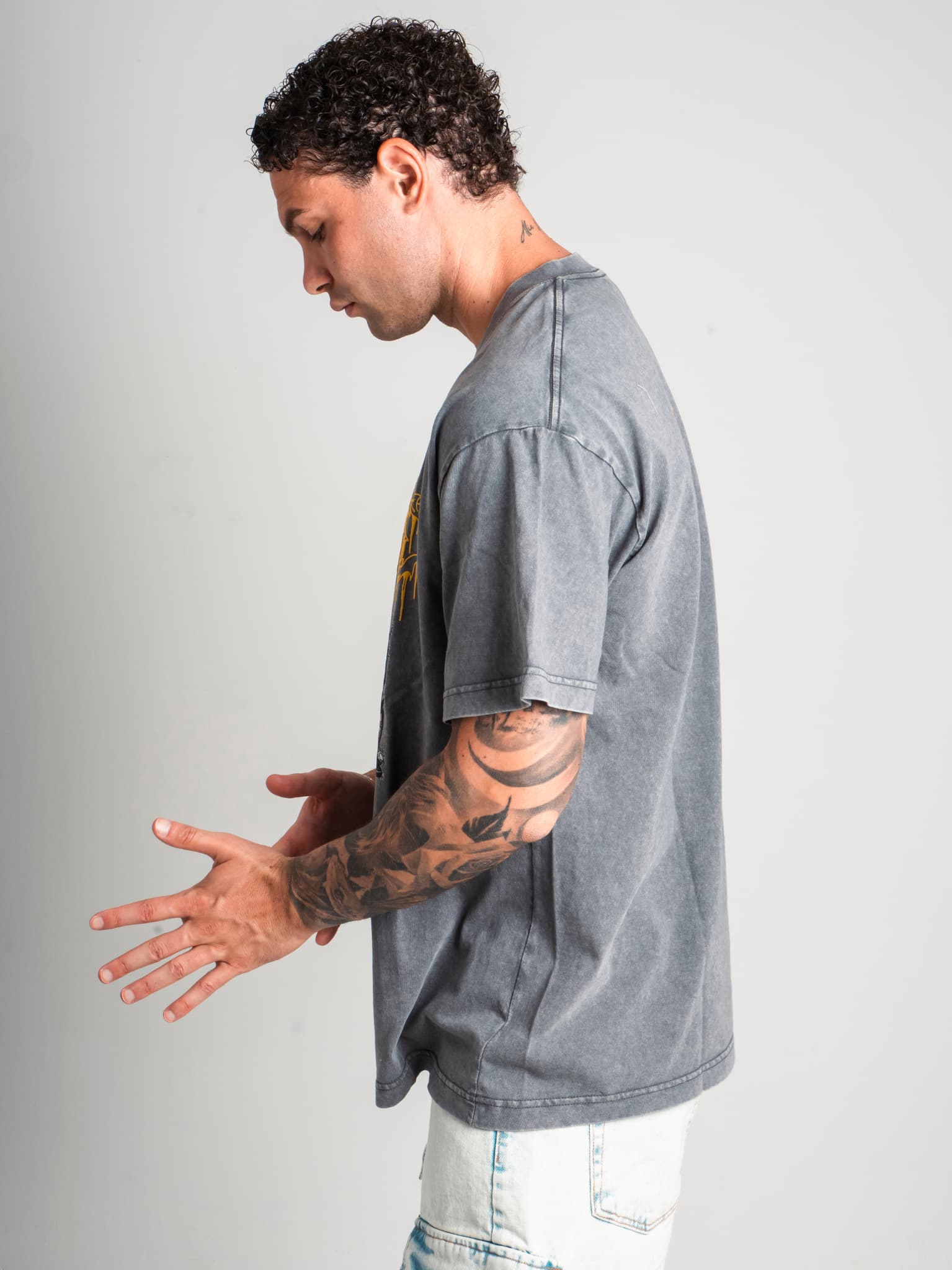 Tee Crowd Grey