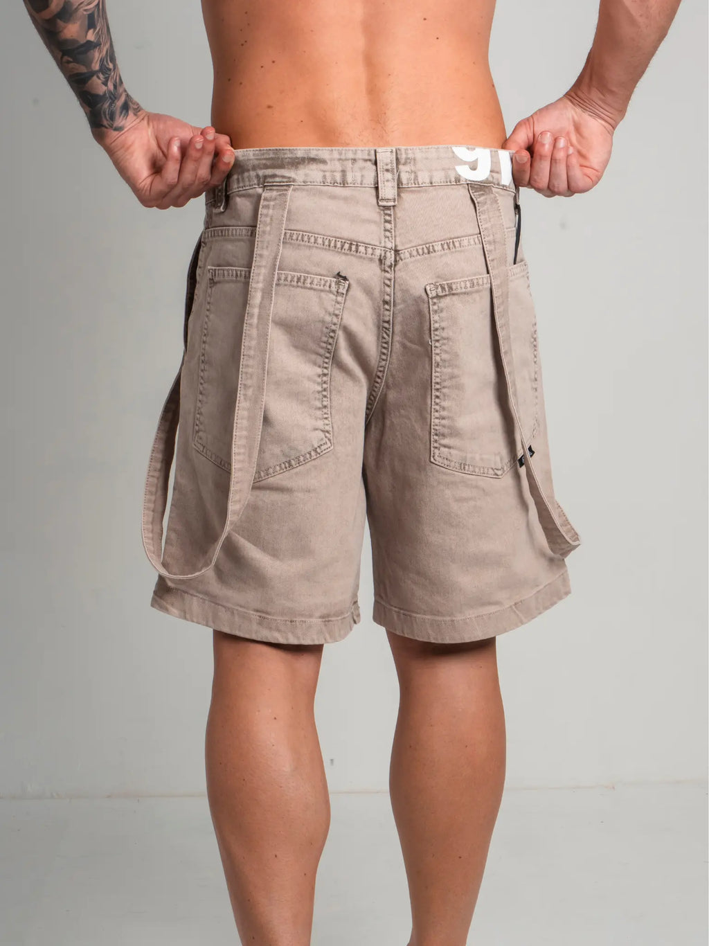 Short Reven Cream