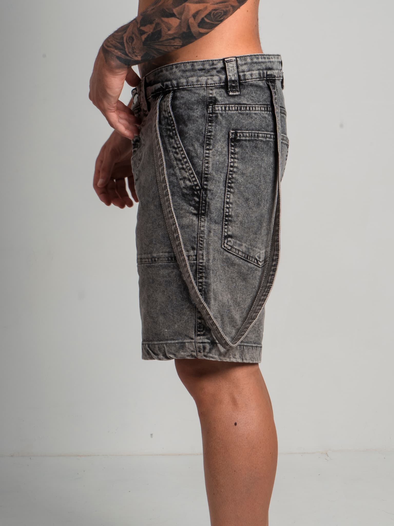 Short Reven Grey