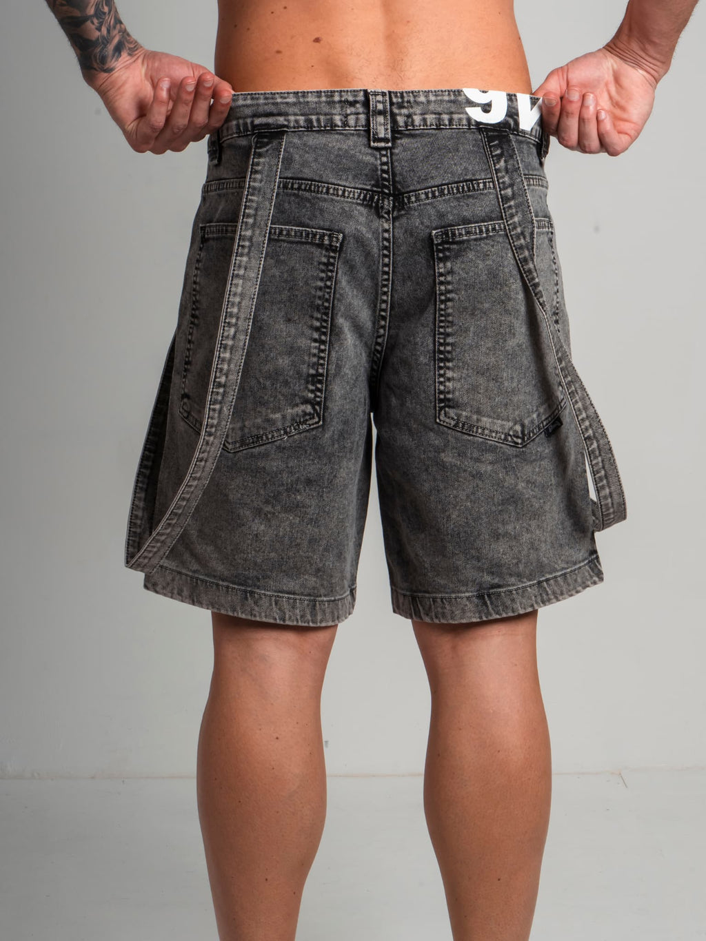 Short Reven Grey