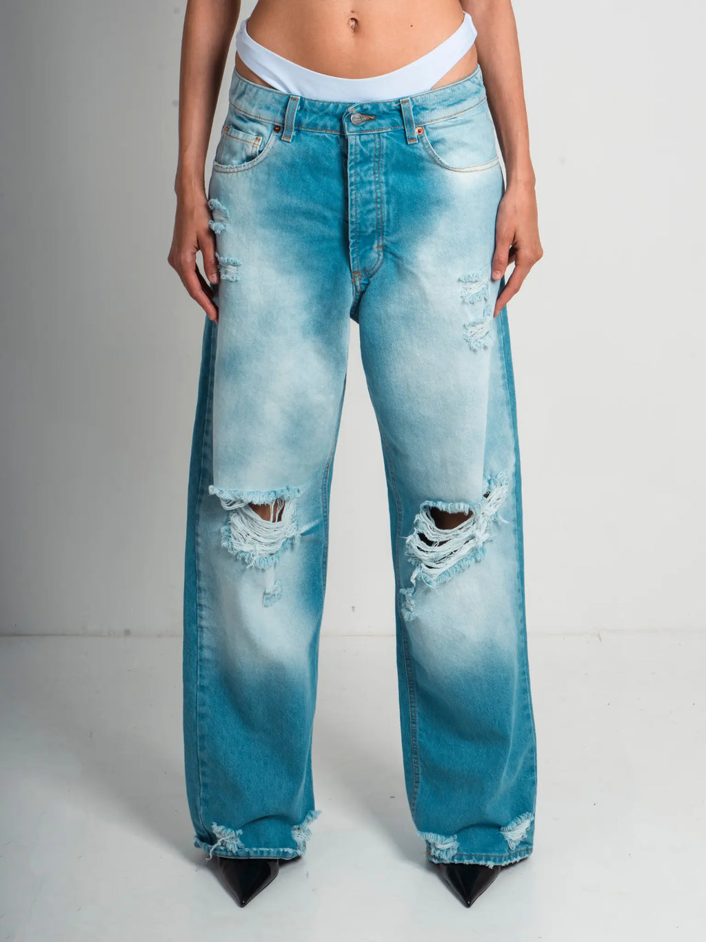 DENIM BAGGY BROKEN