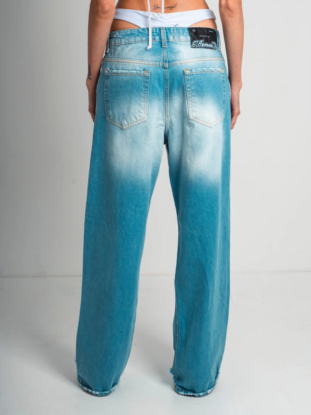 DENIM BAGGY BROKEN