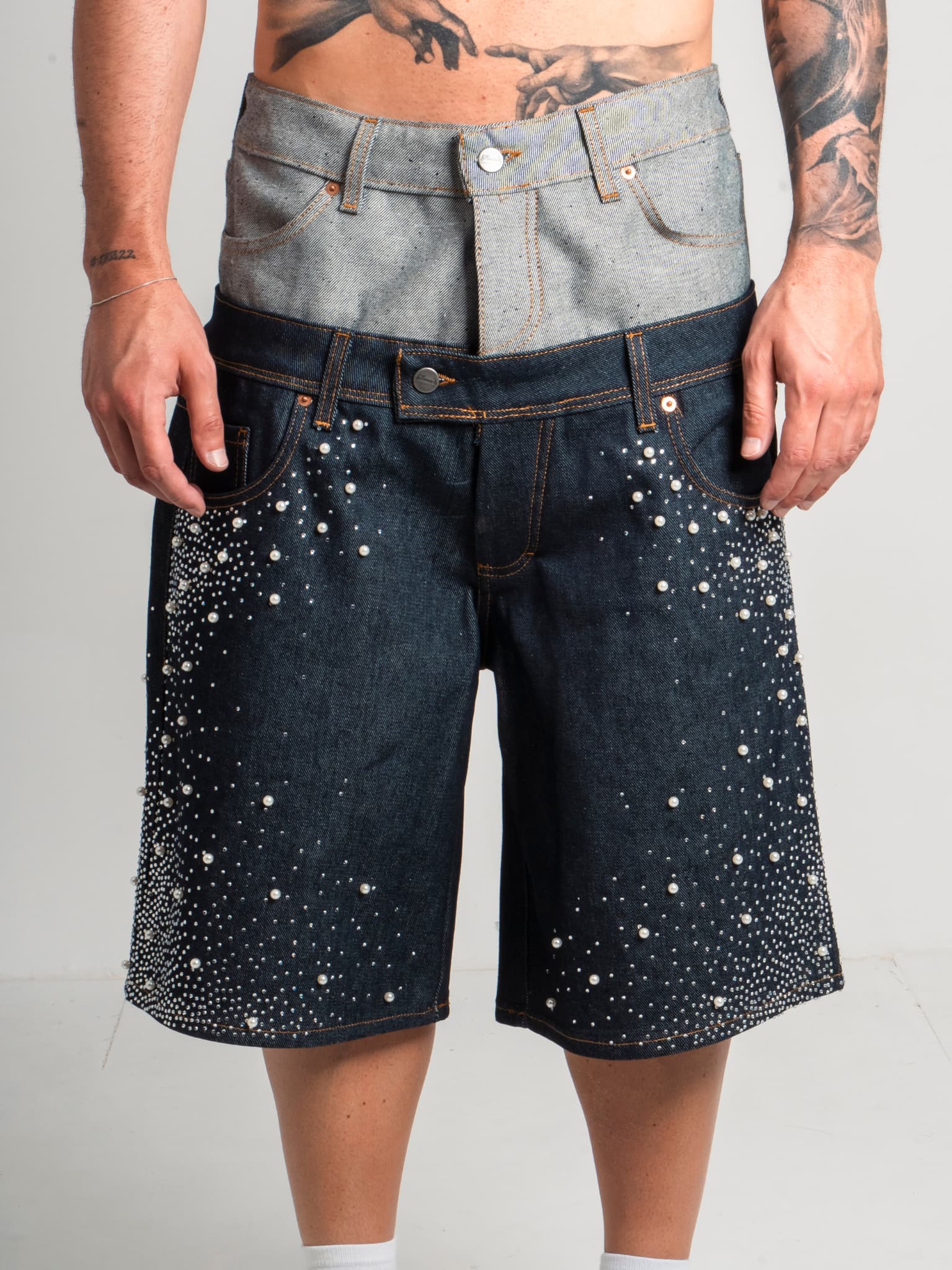 DENIM SHORT BELT PEARLED