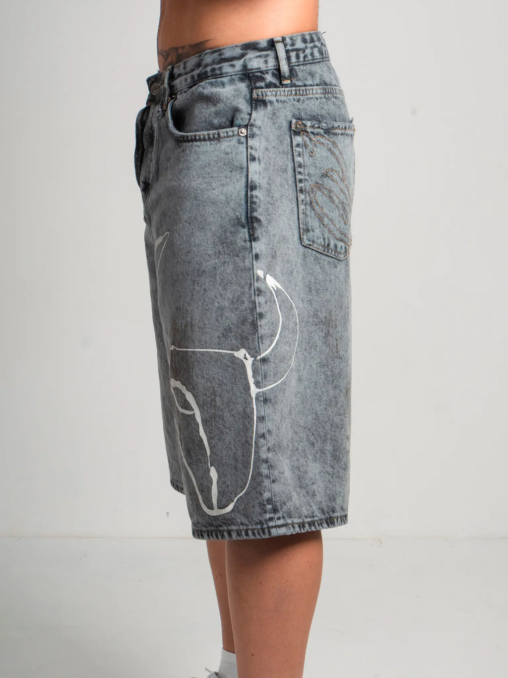 DENIM SHORT DARK GOAT