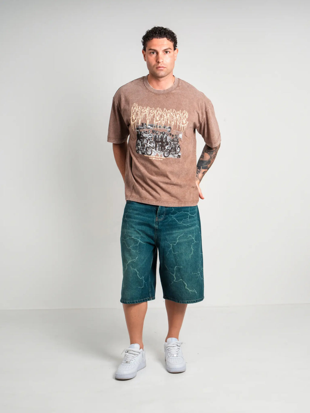 Tee Crowd Brown