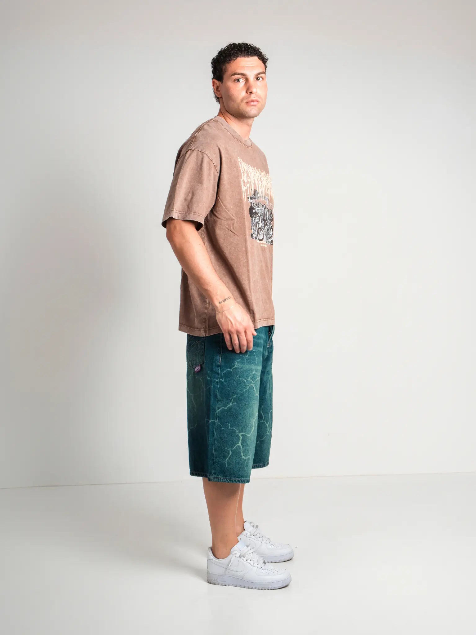 Tee Crowd Brown