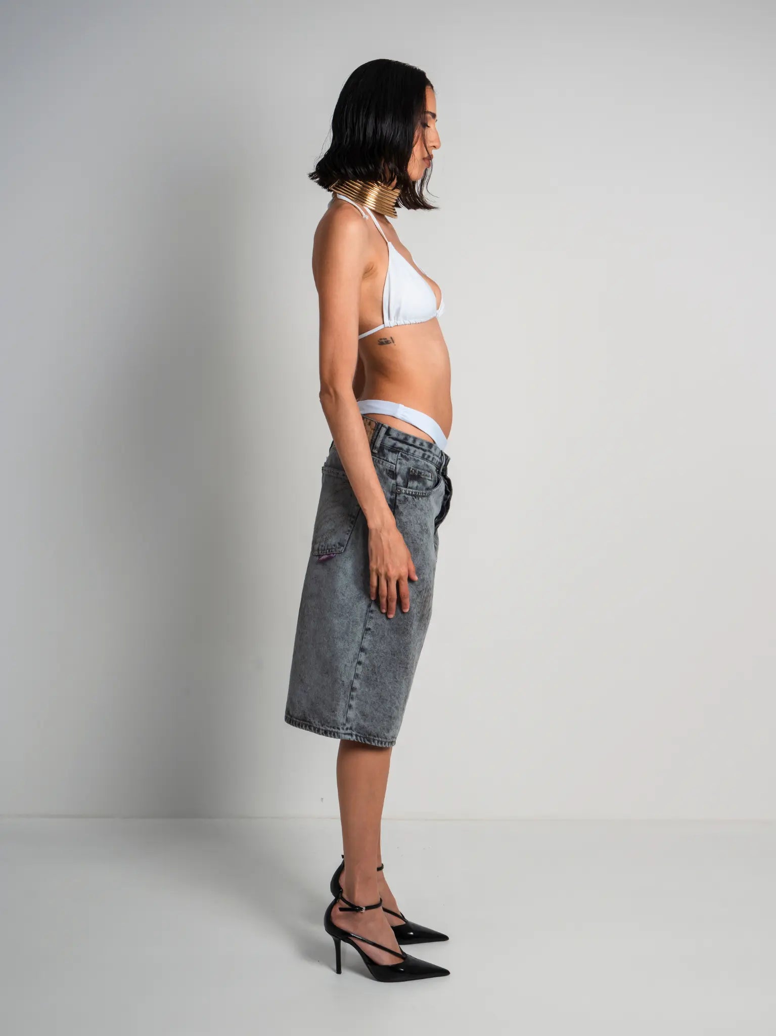 DENIM SHORT DARK GOAT