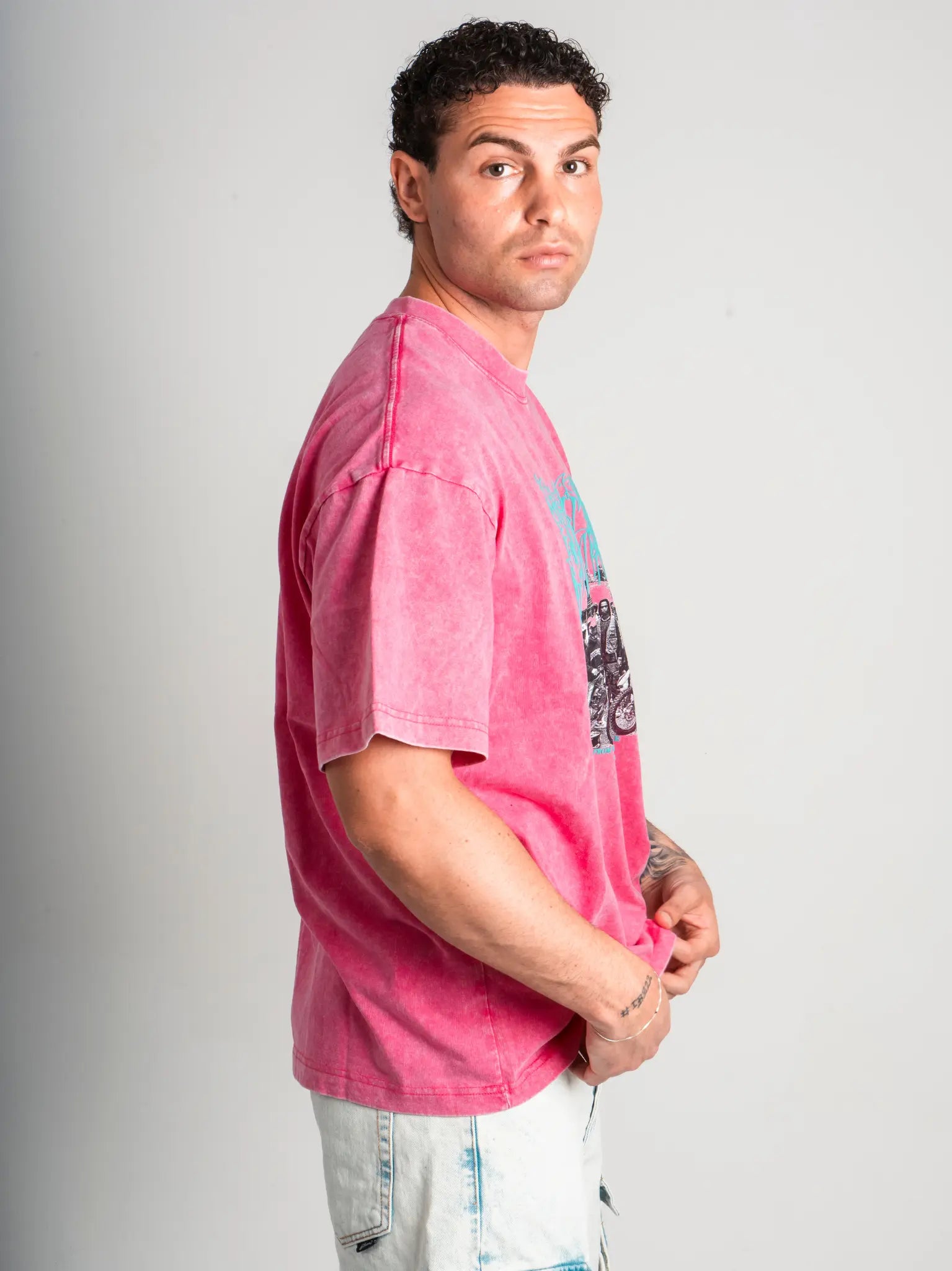 Tee Crowd Pink