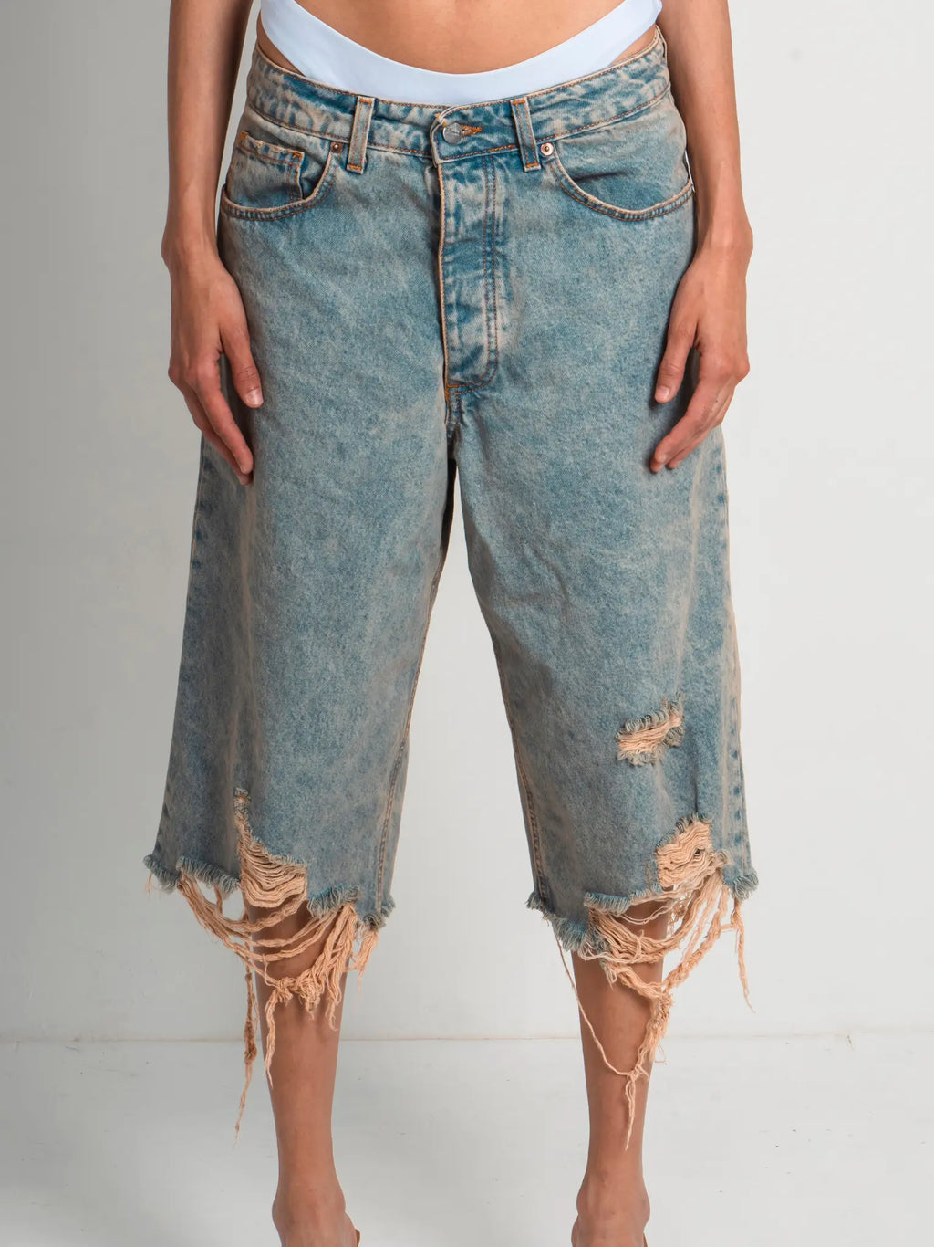 DENIM SHORT RUBBER