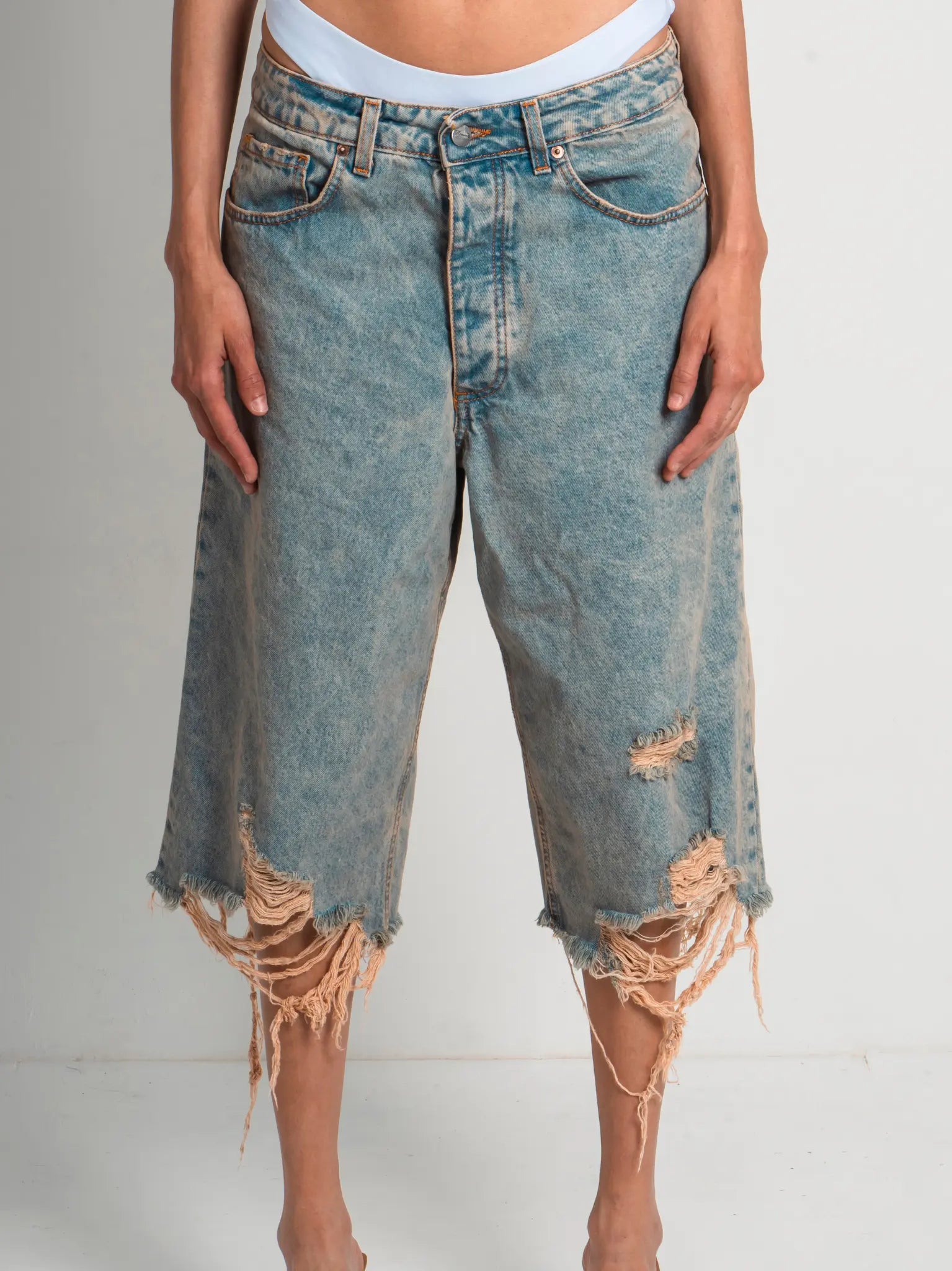 DENIM SHORT RUBBER