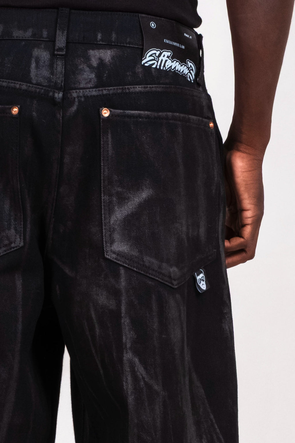 BAGGY PANTS