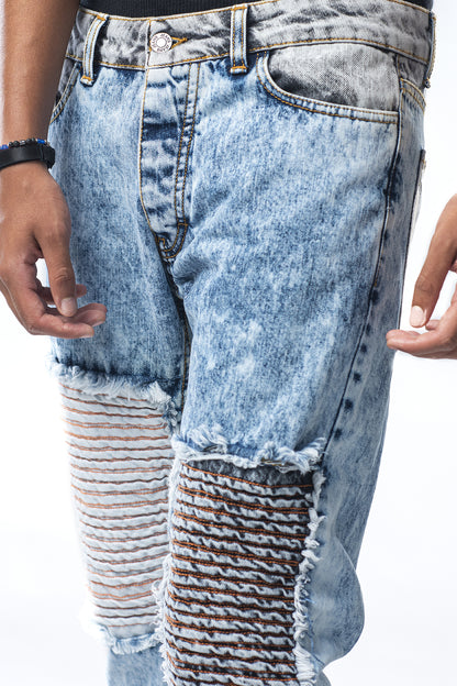 Jeans modello biker chiaro con strappi e rotture cucite Effemme