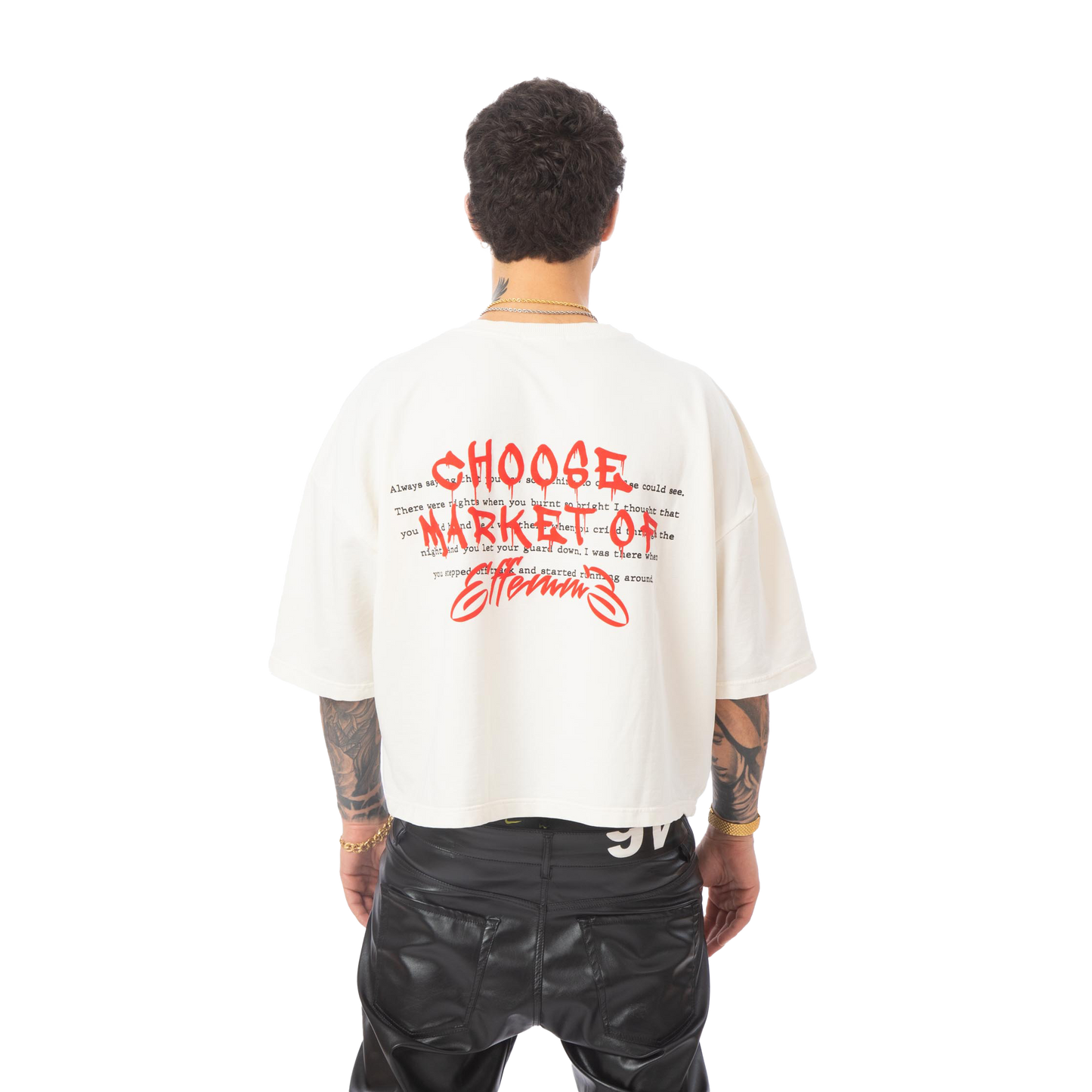Camiseta cropped "Market" Crema - Effemme Exclusive Lab